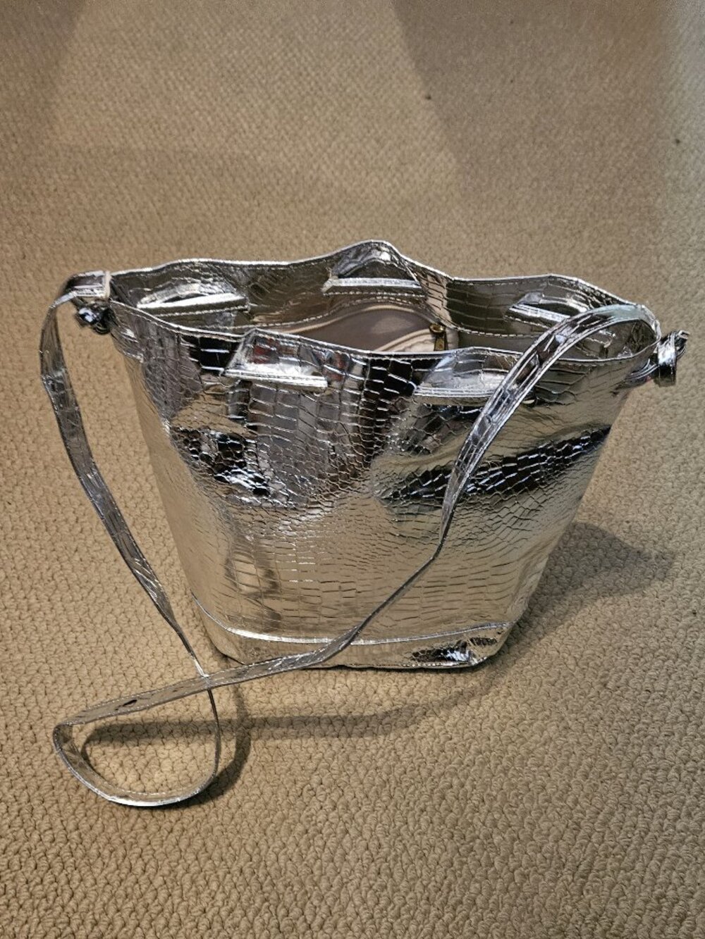 Retro Silver Glam Shoulder Bag